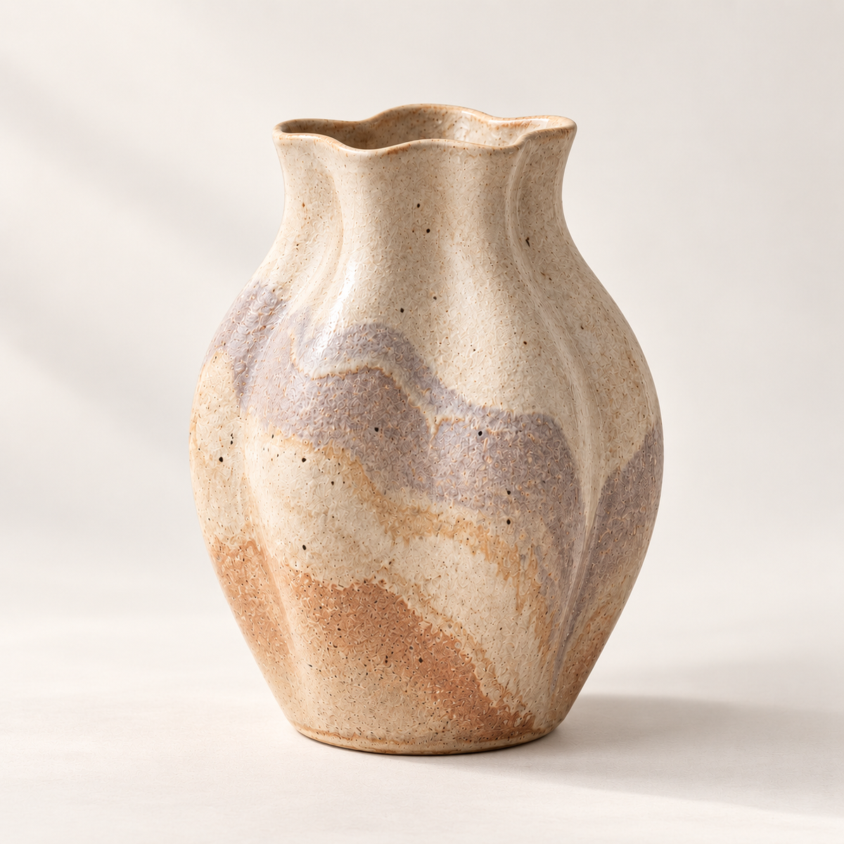 Trustyerar Warm Beige Wavy-Rim Tabletop Vase – Textured Earth-Tone Decorative Home Accent