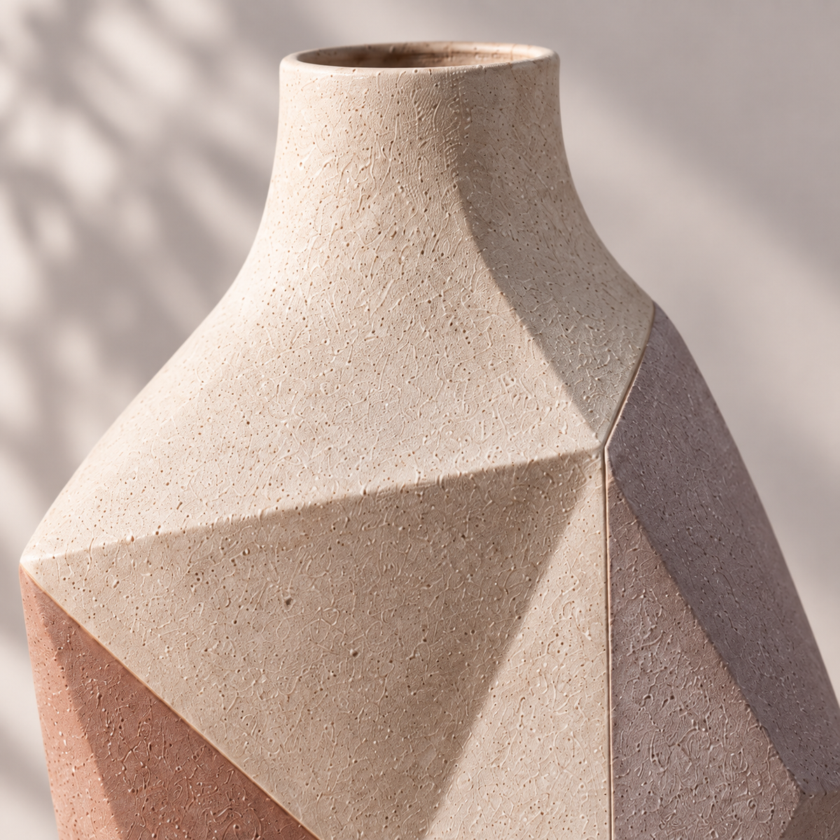 Trustyerar Warm Ivory Faceted Geometric Sculptural Vase – Modern Decorative Tabletop Accent
